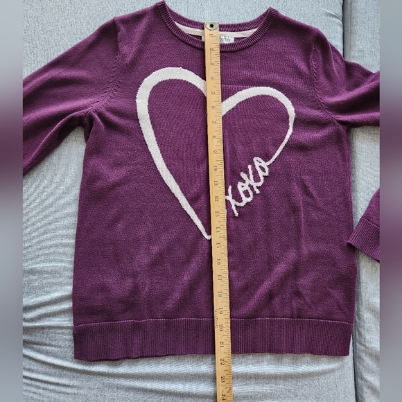Heart Xoxo Sweater - Picture 5 of 8